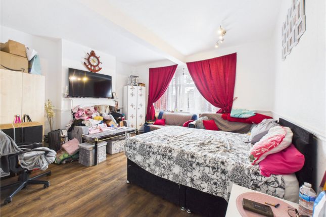 Devon Mansions, Woodcock Hill... 1 bed apartment for sale