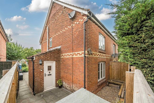Main Road, Colden Common, SO21 2 bed semi