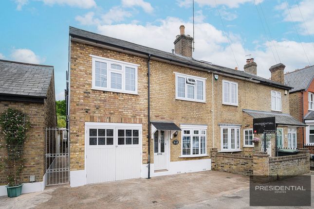 5 bedroom semi-detached house for sale