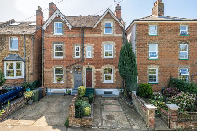 Nightingale Road, Guildford, Surrey, GU1 3 bed semi
