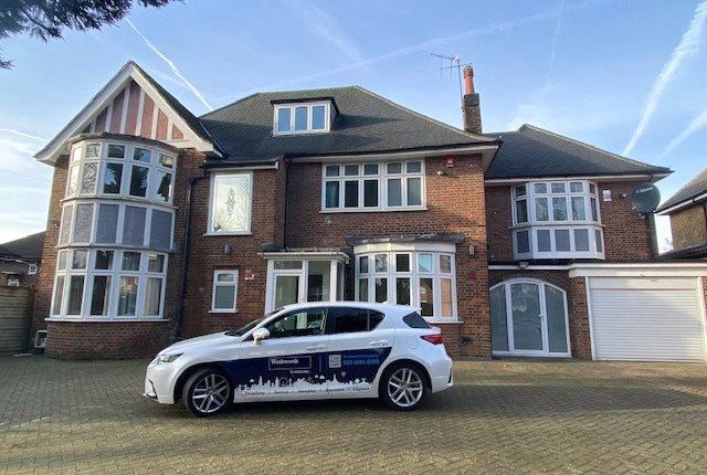 6 bedroom detached house for sale
