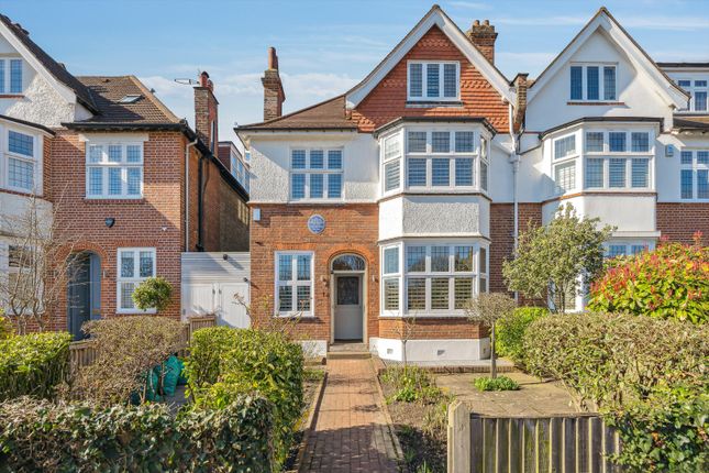 6 bedroom semi-detached house for sale
