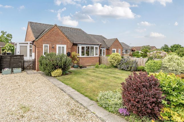 2 bedroom semi-detached bungalow for sale