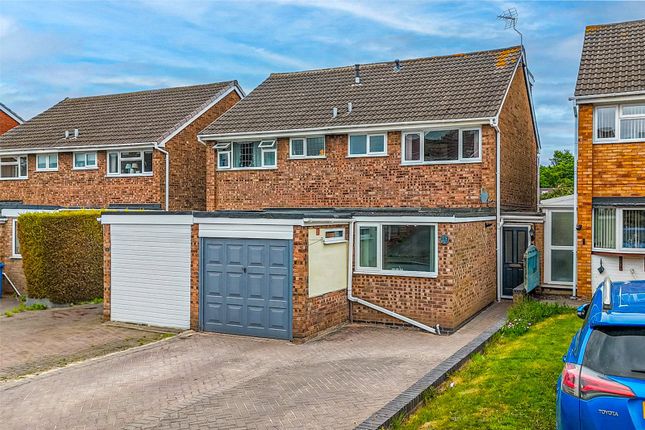 3 bed semi-detached house