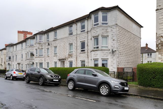 3 bedroom flat for sale