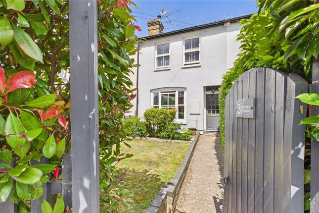 Lindfield Terrace, Woking GU21 3 bed terraced house for sale