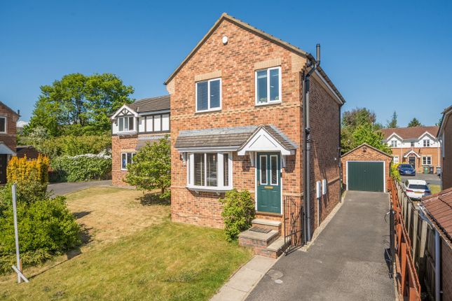 Stonegate Lane, Meanwood, Leeds, LS7 3 bed detached house for sale