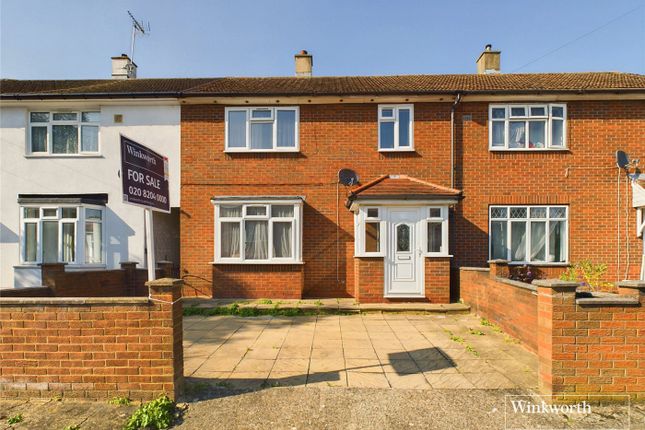 Robin Grove, Middlesex HA3 3 bed end of terrace house for sale