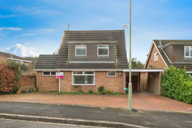 4 bed detached house