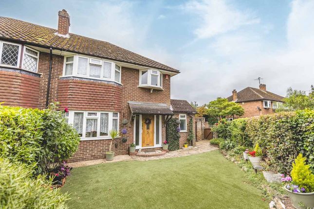 Pennylets Green, Stoke Poges SL2 4 bed semi