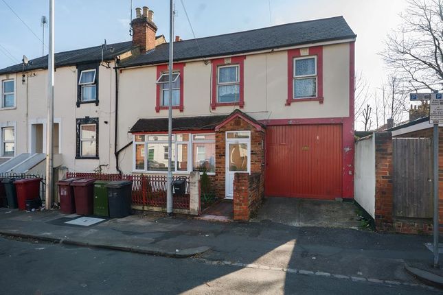 Central Reading,  Berkshire,  RG1 6 bed end of terrace house for sale