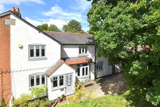 Littleheath Lane, Cobham, KT11 3 bed semi