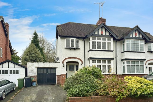 Gervase Drive, West Midlands DY1 3 bed semi