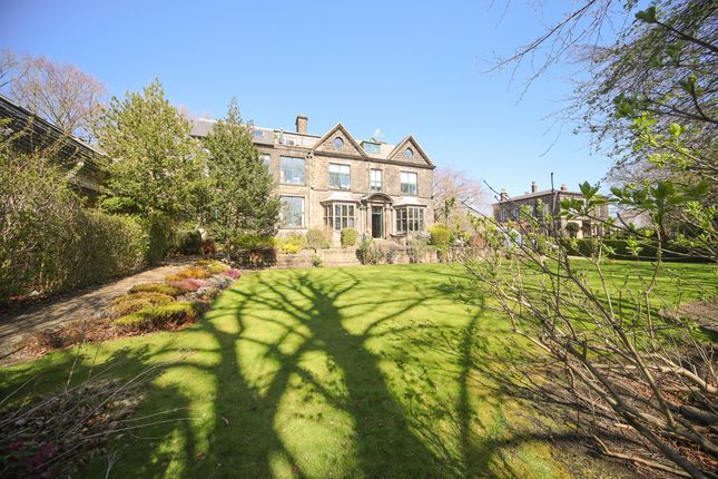 Grosvenor Road, Leeds, West Yorkshire 2 bed apartment for sale
