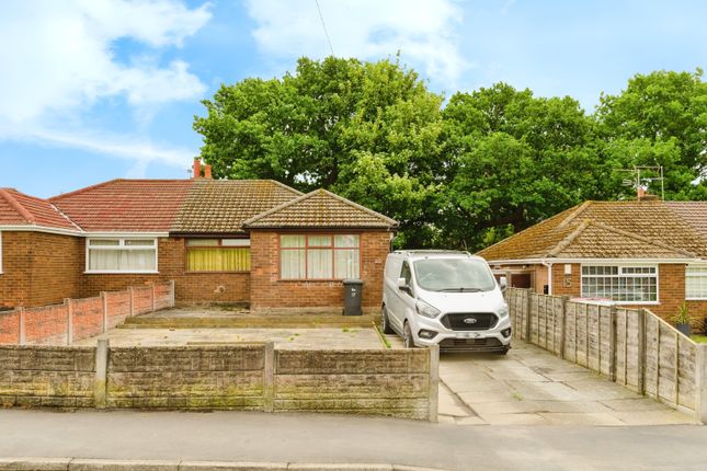 Central Drive, Shevington, Wigan, WN6 2 bed semi