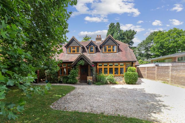 Scatterdells Lane, Chipperfield, WD4 4 bed detached house for sale