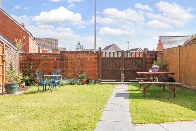 Exmoor Close, Tiverton, EX16 4 bed terraced house for sale