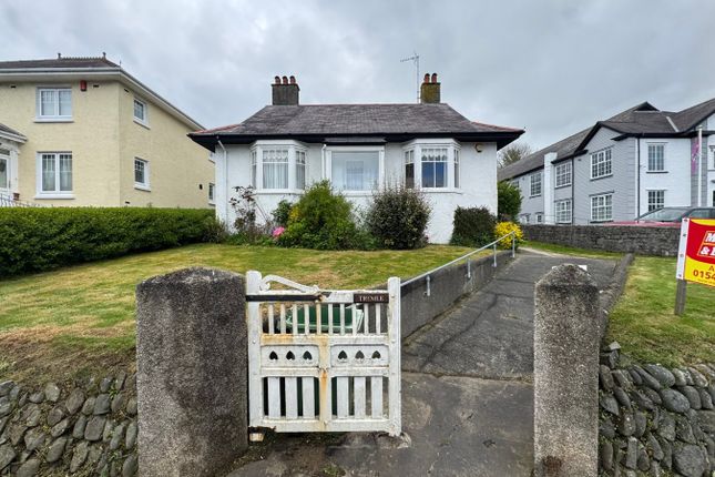 South Road, Aberaeron, SA46 3 bed bungalow for sale