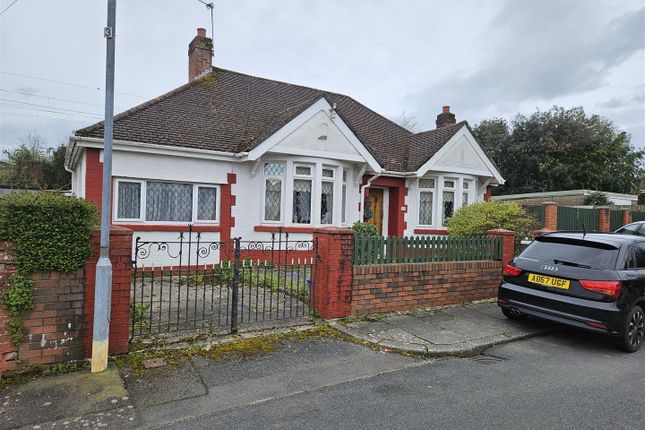 2 bedroom detached bungalow for sale