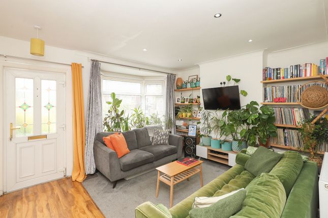 Meadow View Road, Sheffield S8 2 bed semi