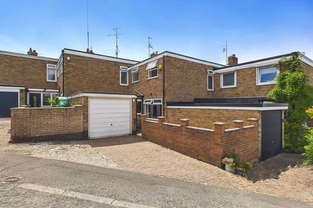 Welbeck Gardens, Woodthorpe, Nottingham 3 bed terraced house for sale