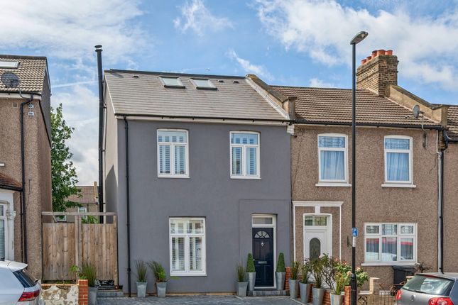 Sandhurst Road, London 4 bed house for sale