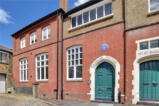 Bennett Park, Blackheath, London, SE3 2 bed apartment for sale
