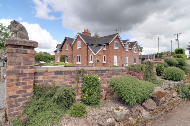 Haywood Lane, Market Drayton TF9 3 bed semi