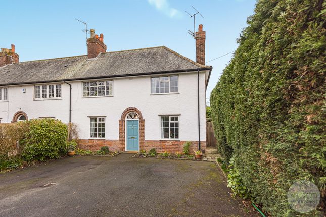 3 bed semi-detached house