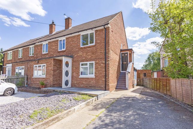 Coniston Crescent, Burnham SL1 2 bed maisonette for sale