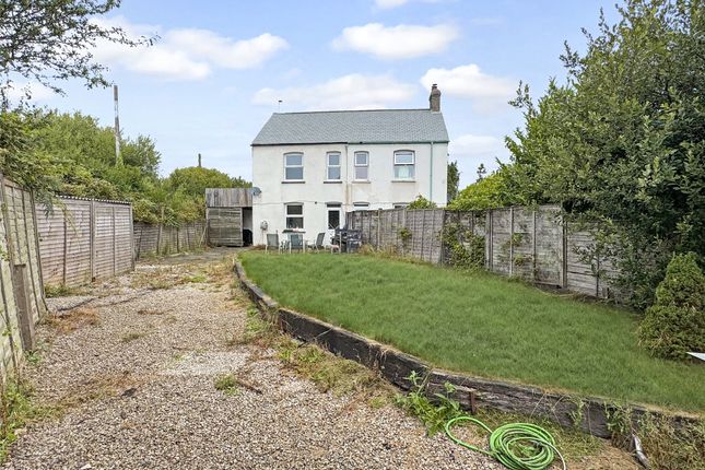 Bugle, St. Austell, Cornwall, PL26 2 bed semi