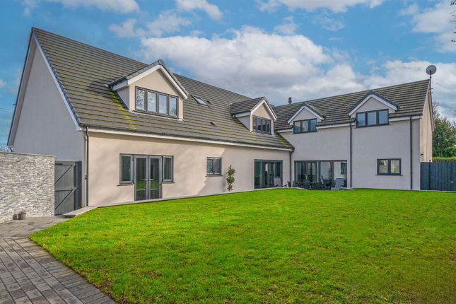 7 bedroom detached house for sale