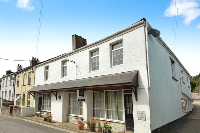 5 bedroom semi-detached house for sale