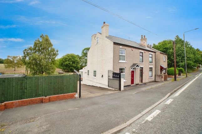 2 bedroom semi-detached house for sale