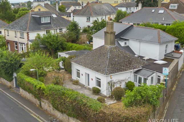 2 bedroom semi-detached bungalow for sale