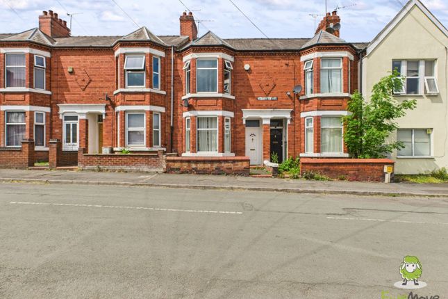 Derrington Avenue, Crewe CW2 3 bed terraced house for sale