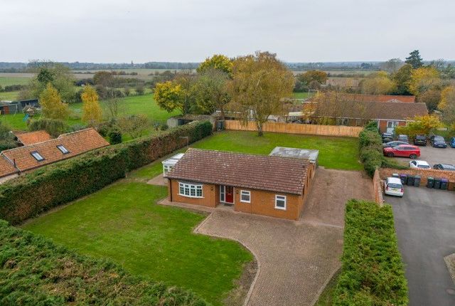 3 bedroom detached bungalow for sale