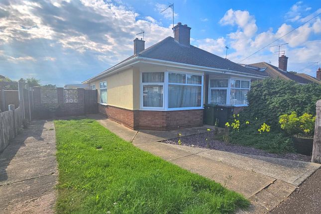 2 bedroom semi-detached bungalow for sale