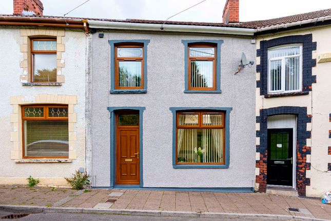 3 bed terraced house