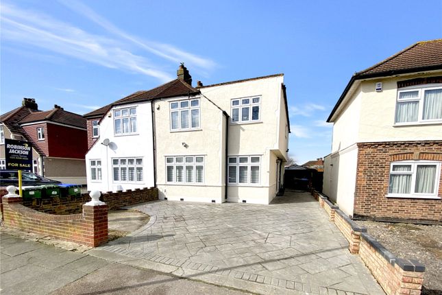 5 bedroom semi-detached house for sale