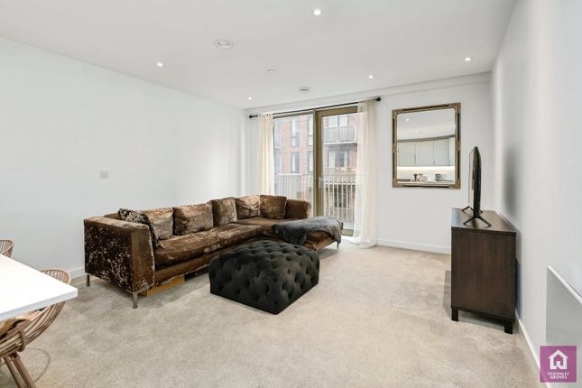 Local Crescent, Block C 14 Hulme... 3 bed flat for sale