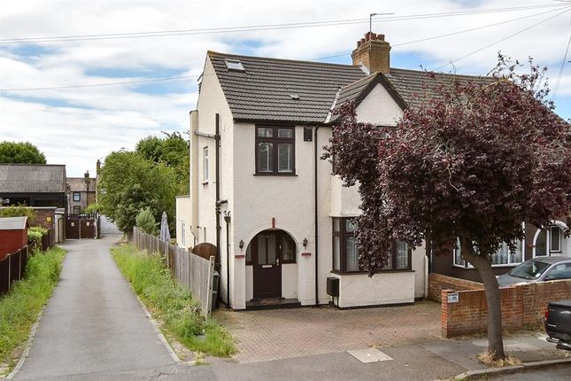 Carrington Road, Dartford, Kent 4 bed semi