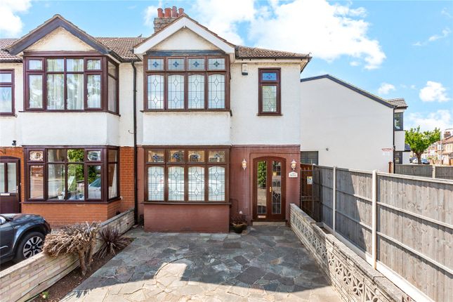 Mawney Road, Romford, RM7 3 bed end of terrace house for sale
