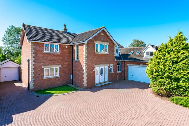 Linden Fold, Preston PR4 5 bed detached house for sale