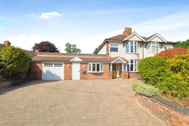 2 bedroom semi-detached house for sale
