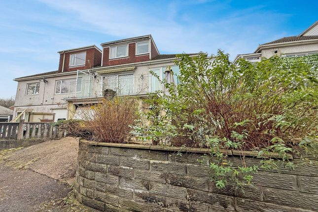Brynmynach Avenue, Hengoed CF82 3 bed semi