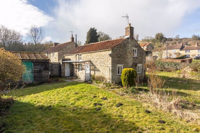 West End, Ampleforth YO62 2 bed detached house for sale