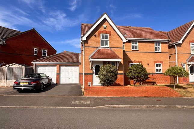 Llanmead Gardens, Rhoose, CF62 4 bed detached house for sale