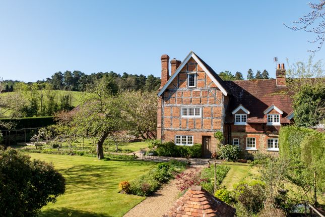 Frensham Lane, Wishanger, Farnham... 5 bed house for sale
