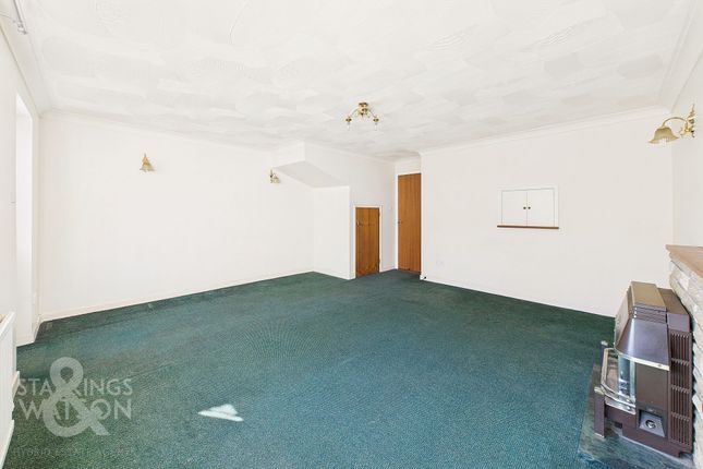 Denmark Street, Diss 3 bed terraced house for sale